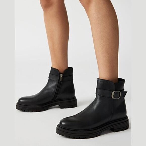 NEW Steve Madden Maezy 9M Black Leather Ankle Boots Bootie Biker - Picture 2 of 11